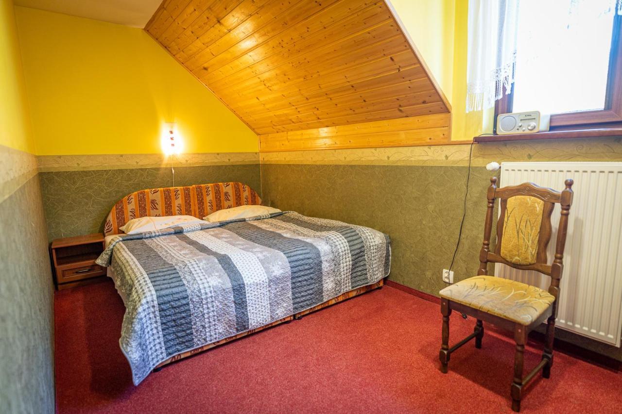 Osada Koszalkowo Wiezyca Bed & Breakfast Szymbark  Bagian luar foto